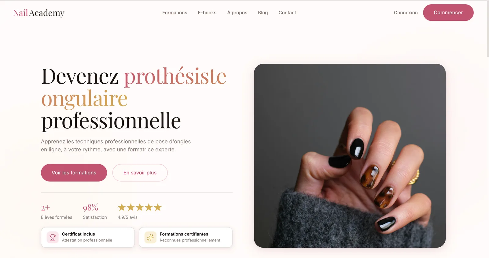 Page d’accueil de Nail Academy — formation de prothésie ongulaire en ligne